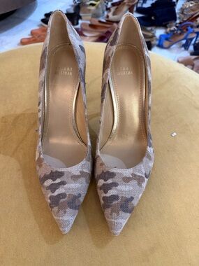 Stuart Weitzman Beige Taupe Camouflage Pointed-Toe Pumps